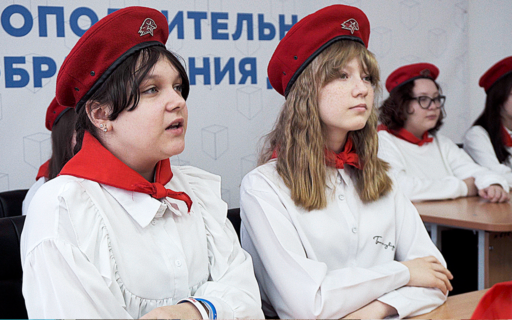 Ur dokumentärfilmen Mr Nobody against Putin.